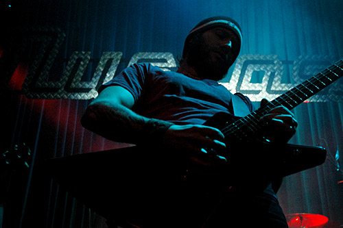 2004-12-04 - Mustasch at Nalen, Stockholm