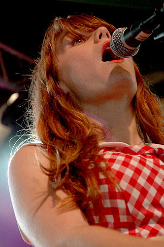 2005-07-14 - Rilo Kiley från Arvikafestivalen, Arvika