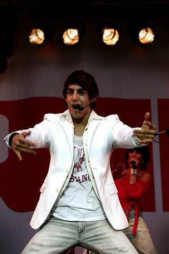2005-07-29 - Darin at Storsjöyran, Östersund