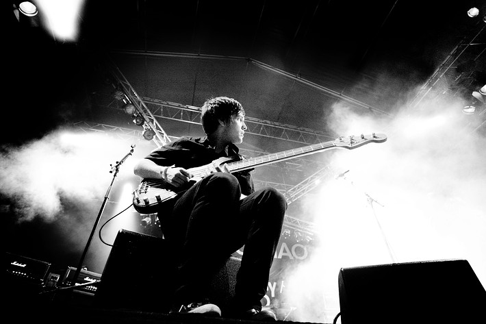 2006-07-07 - Mando Diao at Peace & Love, Borlänge