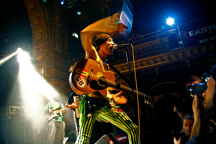 2006-11-26 - Gogol Bordello från Berns, Stockholm