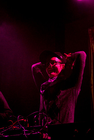 2007-04-11 - Slagsmålsklubben at Debaser Medis, Stockholm