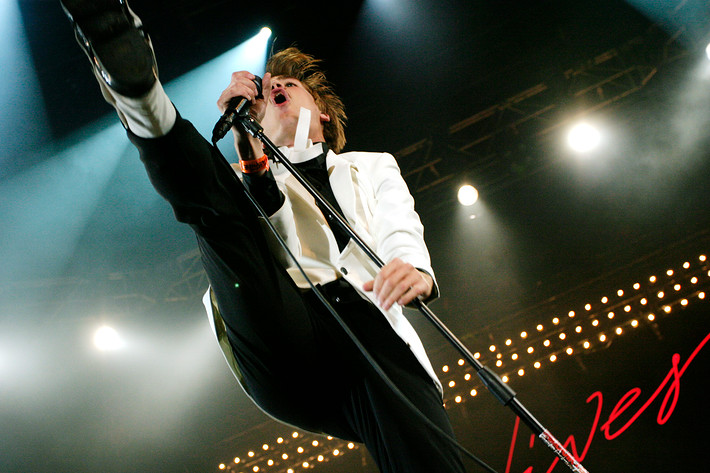 2005-06-18 - The Hives at Hultsfredsfestivalen, Hultsfred