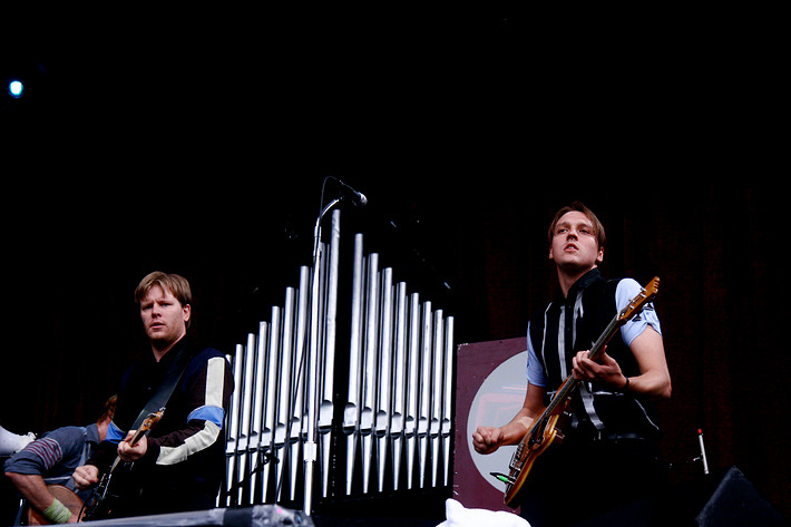 2007-06-27 - Arcade Fire at Hovefestivalen, Arendal