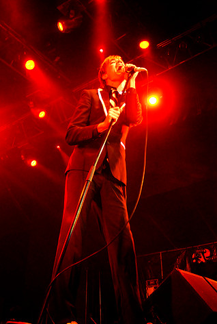 2007-07-27 - The Hives at Storsjöyran, Östersund