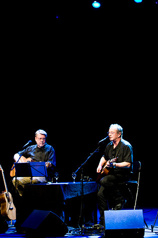 2008-03-16 - Mikael Wiehe at Södra Teatern, Stockholm