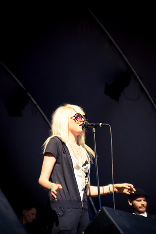 2008-06-06 - Amanda Jenssen at Folkets Park, Malmö