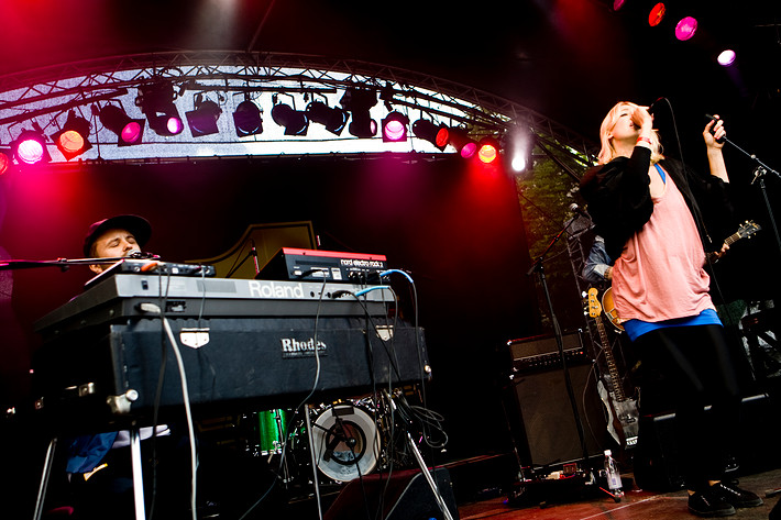 2008-06-28 - Veronica Maggio at Peace & Love, Borlänge