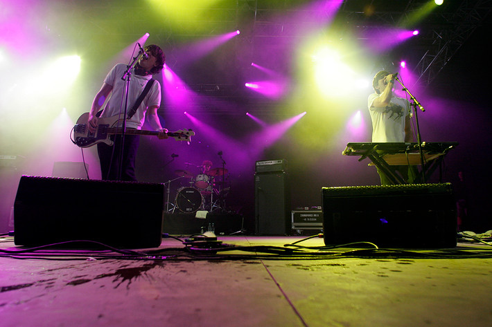 2007-07-06 - The Klaxons at Roskildefestivalen, Roskilde