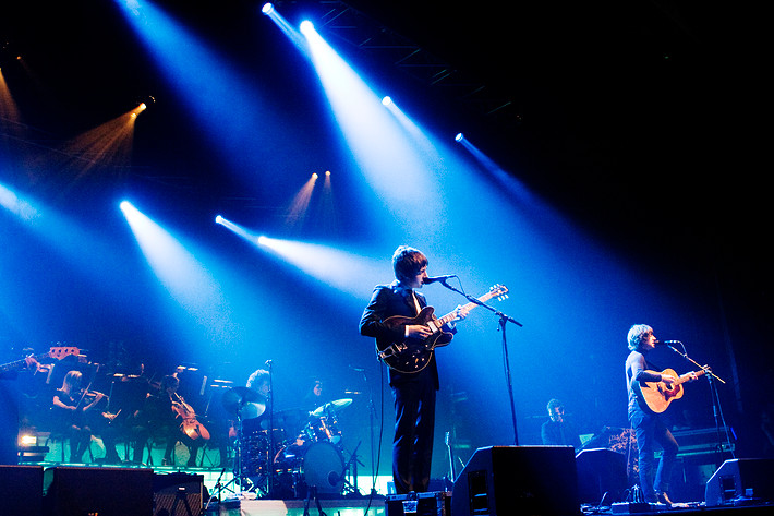 2008-10-15 - Last Shadow Puppets at Cirkus, Stockholm