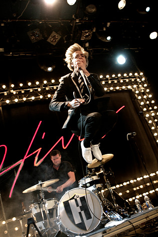 2009-03-24 - The Hives at Trädgår'n, Göteborg