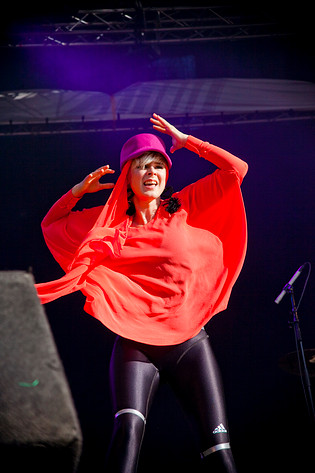 2009-08-14 - Robyn från Way Out West, Göteborg