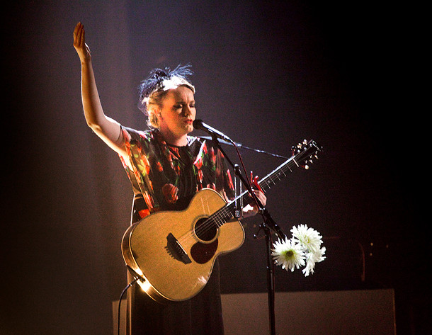 2009-10-04 - Ane Brun at Lorensbergsteatern, Göteborg