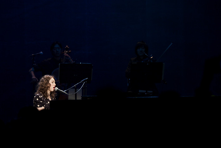 2009-12-07 - Regina Spektor at Cirkus, Stockholm