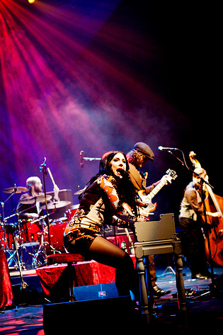 2009-12-17 - Miss Li at Cirkus, Stockholm