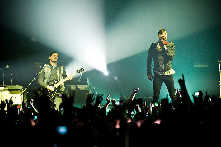 2010-03-10 - Thirty Seconds To Mars at Arenan, Stockholm