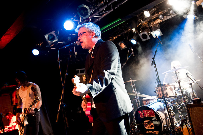 2010-04-04 - Sonic Surf City at Debaser Slussen, Stockholm