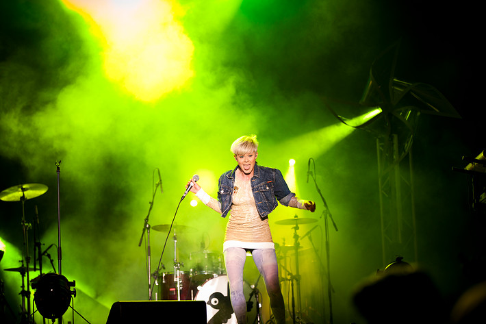 2010-08-27 - Robyn från Popaganda, Stockholm