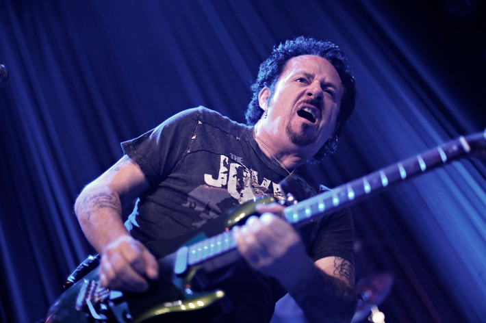 2011-02-05 - Steve Lukather från Nalen, Stockholm