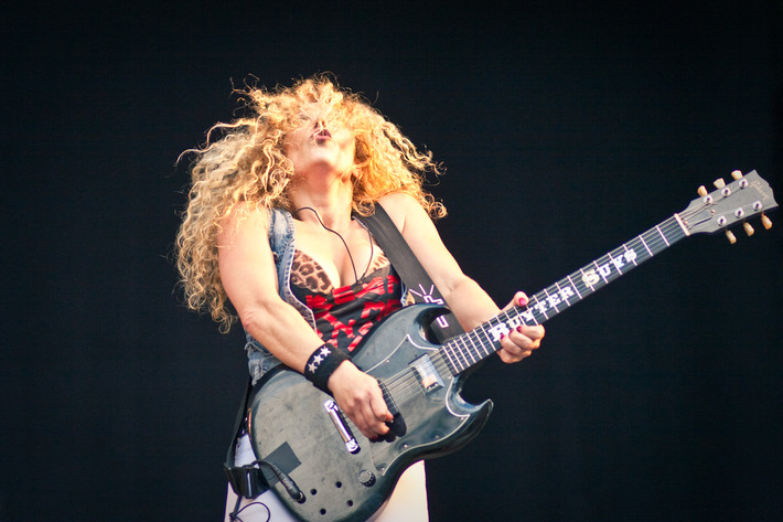 2011-07-16 - Nashville Pussy at Hultsfredsfestivalen, Hultsfred