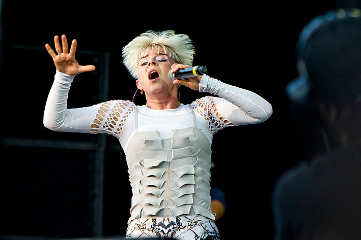 2011-08-12 - Robyn at Way Out West, Göteborg