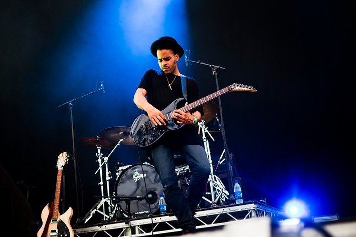 2011-08-13 - Twin Shadow från Way Out West, Göteborg