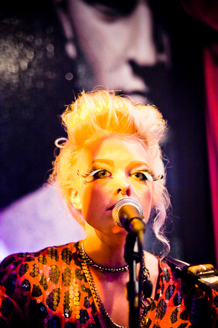 2011-10-31 - OhMyGod at Underbara Bar, Stockholm
