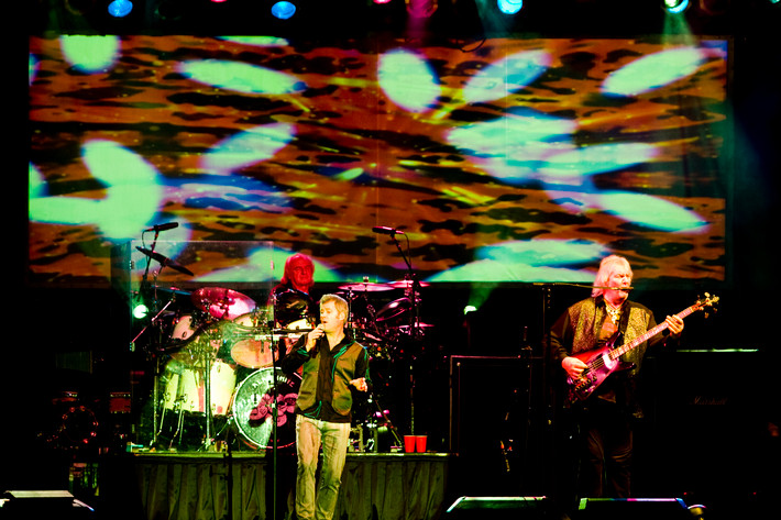 2011-12-09 - Yes at Solnahallen, Stockholm