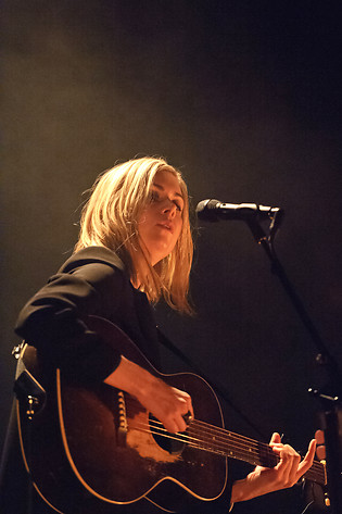 2012-02-25 - Anna Ternheim at Bierhübeli, Bern