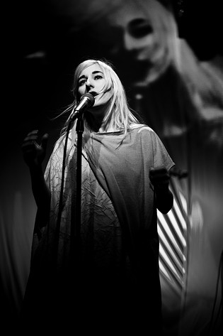 2012-03-30 - Zola Jesus at Umeå Open, Umeå