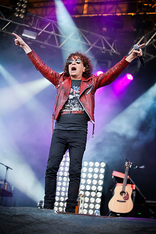 2012-06-27 - Magnus Uggla at Peace & Love, Borlänge