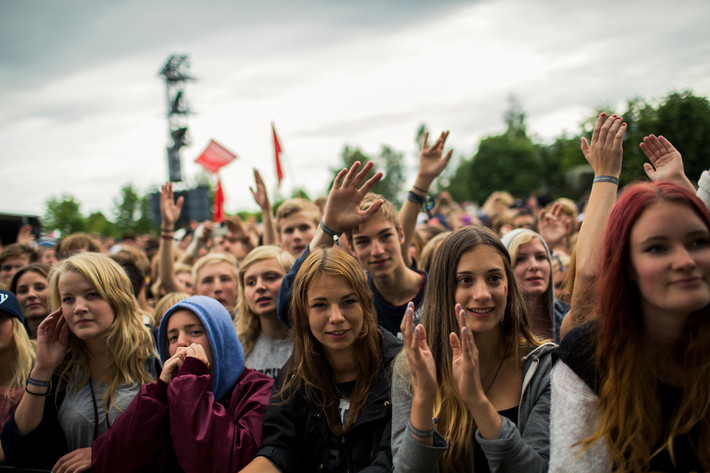 2012-06-29 - Rebecca & Fiona från Peace & Love, Borlänge