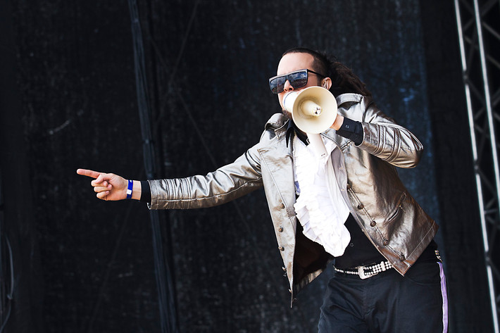 2012-06-30 - Sirqus Alfon at Peace & Love, Borlänge