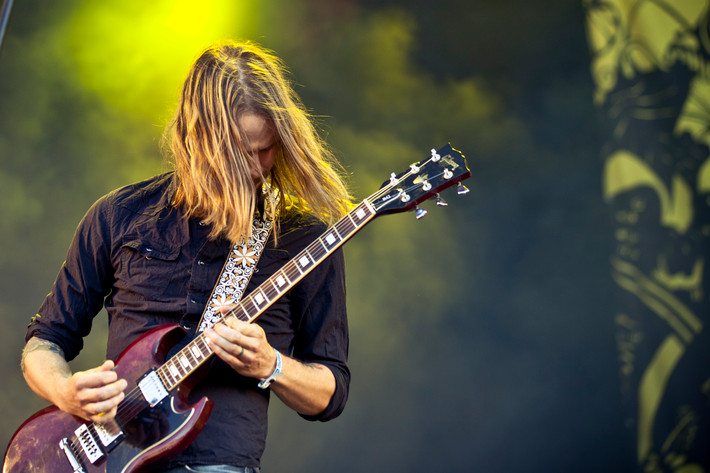 2012-07-05 - Graveyard at Getaway Rock, Gävle