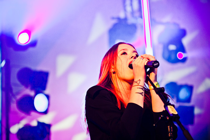 2012-07-27 - Icona Pop at Storsjöyran, Östersund