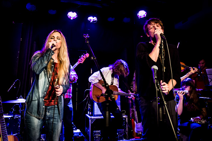 2012-12-30 - Umeåartister hyllar ISOLATION YEARS at Guitars, Umeå