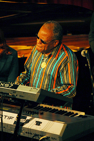 2013-02-05 - Lonnie Liston Smith från Fasching, Stockholm