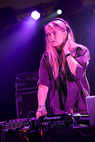 2013-06-27 - Frida Hugo at Bråvalla, Norrköping