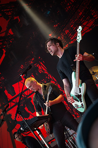 2013-07-07 - Queens Of The Stone Age at Roskildefestivalen, Roskilde
