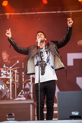 2013-07-26 - Darin at Storsjöyran, Östersund