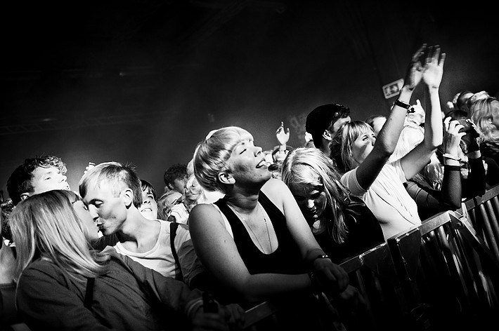 2013-08-08 - Shout Out Louds at Way Out West, Göteborg