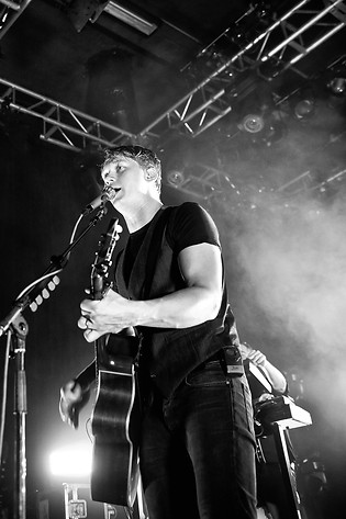 2013-09-28 - Johnossi at Bierhübeli, Bern