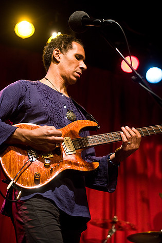 2013-11-13 - David Gilmore Art of Ascension Trio at Fasching, Stockholm