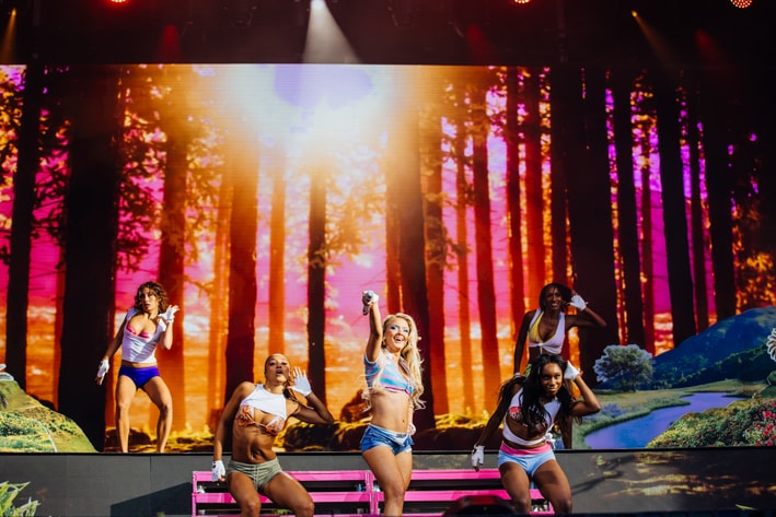 2026-08-13 - Zara Larsson från Way Out West, Göteborg