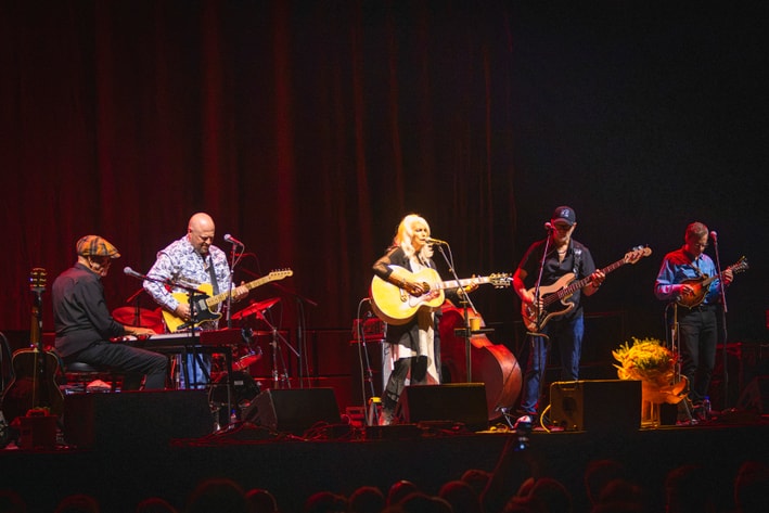 2026-08-26 - Emmylou Harris från Avicii Arena, Stockholm