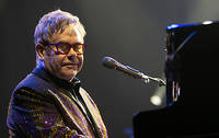 2013-12-13 - Elton John at Friends Arena, Stockholm